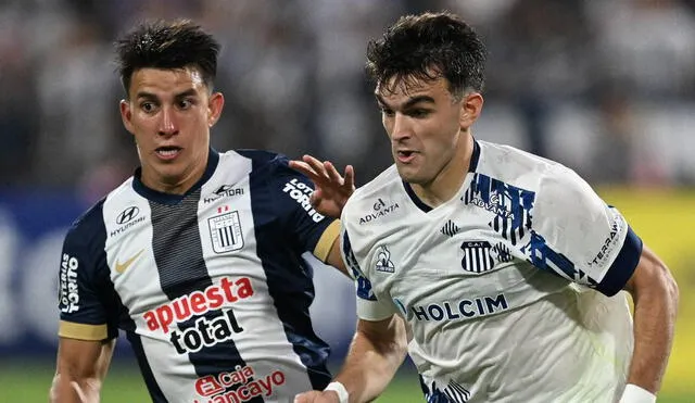 En el duelo de ida, Alianza Lima sacó un gran triunfo ante Talleres por 3 a 2 pese a contar con un jugador menos. Foto: AFP En el duelo de ida, Alianza Lima sacó un gran triunfo ante Talleres por 3 a 2 pese a contar con un jugador menos. Foto: AFP