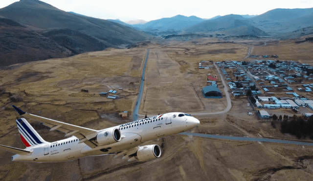 El aeropuerto fantasma se encuentra ubicado en la montañas de Apurímac. Foto: Composición LR/ YouTube/ Air France El aeropuerto fantasma se encuentra ubicado en la montañas de Apurímac. Foto: Composición LR/ YouTube/ Air France