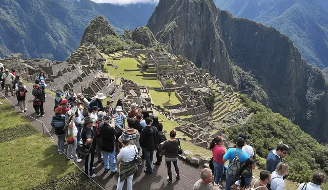 Machu Picchu podría colapsar por la gran afluencia de público si se aumenta el aforo, sin sustento técnico Machu Picchu podría colapsar por la gran afluencia de público si se aumenta el aforo, sin sustento técnico