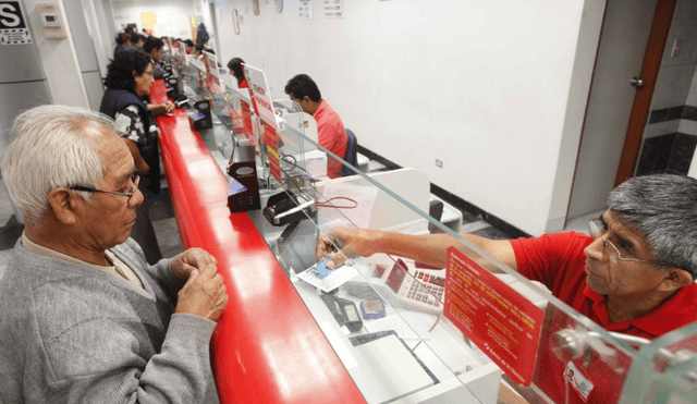 El Banco de la Nación es una entidad financiera estatal del Perú que tiene como principal función atender las operaciones bancarias. Foto: composición LR/Andina El Banco de la Nación es una entidad financiera estatal del Perú que tiene como principal función atender las operaciones bancarias. Foto: composición LR/Andina