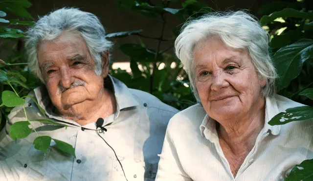 José Mujica y su esposa, Lucía Topolansky, se casaron en el año 2005. Foto: El Frente José Mujica y su esposa, Lucía Topolansky, se casaron en el año 2005. Foto: El Frente