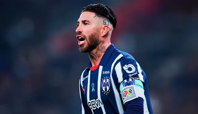Sergio Ramos viajó a Madrid tras la eliminación de Monterrey en cuartos de final frente a Toluca.