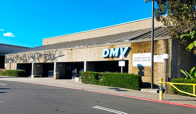 Once oficinas del DMV de California atenderán el 17 de mayo para quienes tramiten la Real ID. Once oficinas del DMV de California atenderán el 17 de mayo para quienes tramiten la Real ID.