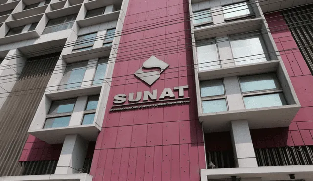 Los interesados pueden postular del 22 al 23 de mayo a través del portal oficial de Sunat. Foto: composición LR/Andina Los interesados pueden postular del 22 al 23 de mayo a través del portal oficial de Sunat. Foto: composición LR/Andina