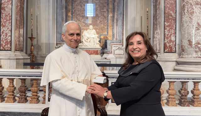 Dina Boluarte se reunió con el papa León XIV. Foto: Presidencia Dina Boluarte se reunió con el papa León XIV. Foto: Presidencia
