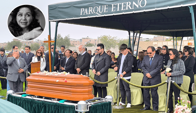 Restos de la exministra de la Mujer fueron enterrados en el cementerio Parque Eterno. Foto: Composición LR/ Yolanda Goicochea, La República Restos de la exministra de la Mujer fueron enterrados en el cementerio Parque Eterno. Foto: Composición LR/ Yolanda Goicochea, La República