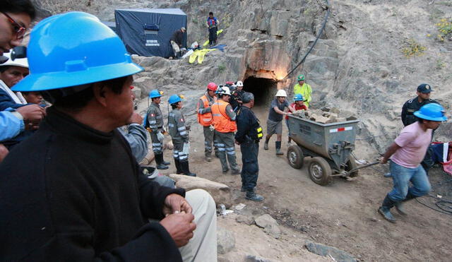De acuerdo con CooperAcción, existen 21 millones de hectáreas que son ocupadas por derechos mineros a nivel nacional. Foto: Andina De acuerdo con CooperAcción, existen 21 millones de hectáreas que son ocupadas por derechos mineros a nivel nacional. Foto: Andina