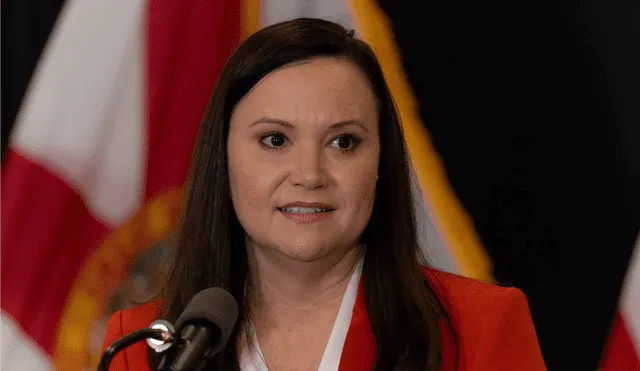 La senadora Ashley Moody presenta proyecto de ley para cambiar la política migratoria. La senadora Ashley Moody presenta proyecto de ley para cambiar la política migratoria.
