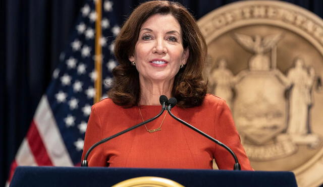 Kathy Hochul firmó la WWPA en Nueva York, que busca prevenir lesiones en empleados. Kathy Hochul firmó la WWPA en Nueva York, que busca prevenir lesiones en empleados.