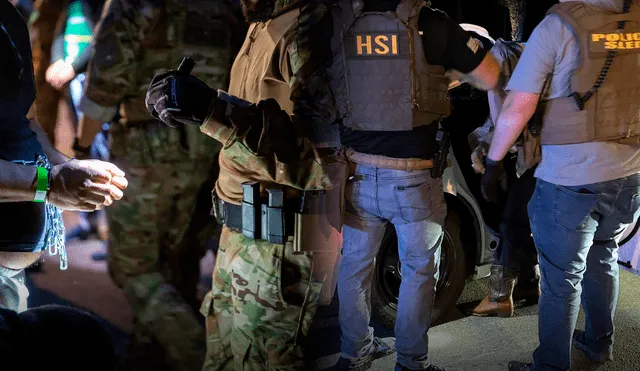 En Summerville, Carolina del Sur, ICE Y HSI detuvieron a inmigrantes en club nocturno. En Summerville, Carolina del Sur, ICE Y HSI detuvieron a inmigrantes en club nocturno.