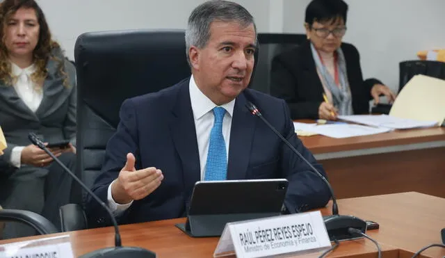Raúl Pérez Reyes se presentó a la Comisión de Economía del Congreso para exponer su postura en contra de un nuevo retiro AFP. Raúl Pérez Reyes se presentó a la Comisión de Economía del Congreso para exponer su postura en contra de un nuevo retiro AFP.