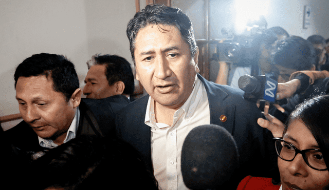 Vladimir Cerrón se encuentra en el Perú informó su defensa en la última audiencia. Foto: La República.