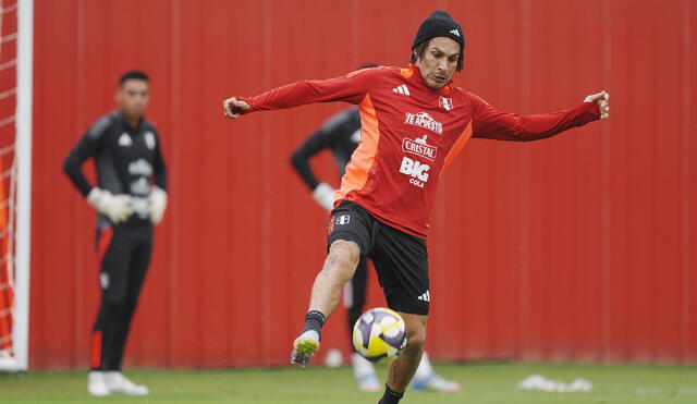 Paolo Guerrero iría de titular contra Colombia.