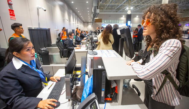 Respecto al perfil de los turistas internacionales, Chile se mantiene como el principal país de origen. Respecto al perfil de los turistas internacionales, Chile se mantiene como el principal país de origen.