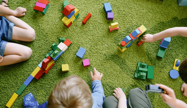 Incentiva la imaginación de tus hijos mientras juegan, aprenden y se divierten con estas 30 actividades. Incentiva la imaginación de tus hijos mientras juegan, aprenden y se divierten con estas 30 actividades.