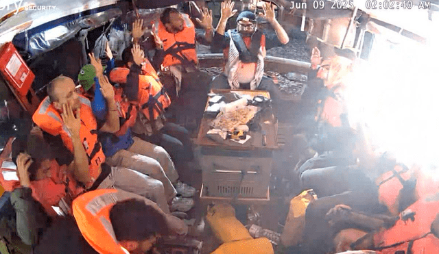 El Madleen con destino a Gaza fue interceptado por el ejército israelí. Foto: Captura X El Madleen con destino a Gaza fue interceptado por el ejército israelí. Foto: Captura X