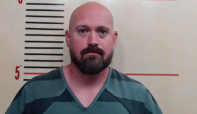 Funcionario del Departamento de Justicia de Estados Unidos arrestado por aborto forzado en Texas. Funcionario del Departamento de Justicia de Estados Unidos arrestado por aborto forzado en Texas.
