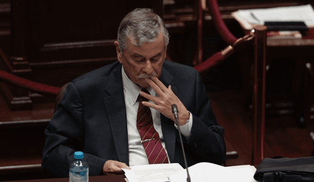 Comisión de Constitución es presidida por el fujimorista Fernando Rospigliosi. Créditos: John Reyes / URPI - LR Comisión de Constitución es presidida por el fujimorista Fernando Rospigliosi. Créditos: John Reyes / URPI - LR