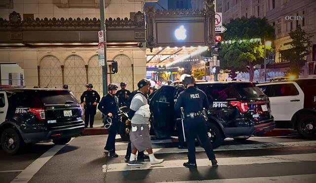 Negocios en el centro de Los Ángeles fueron atacados por actos de vandalismo y saqueo durante la madrugada del 9 de junio, tras protestas contra el ICE. Negocios en el centro de Los Ángeles fueron atacados por actos de vandalismo y saqueo durante la madrugada del 9 de junio, tras protestas contra el ICE.
