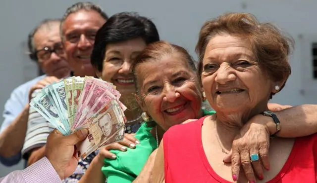 Adultos mayores en Perú pueden solicitar pensión de alimentos a sus hijos.