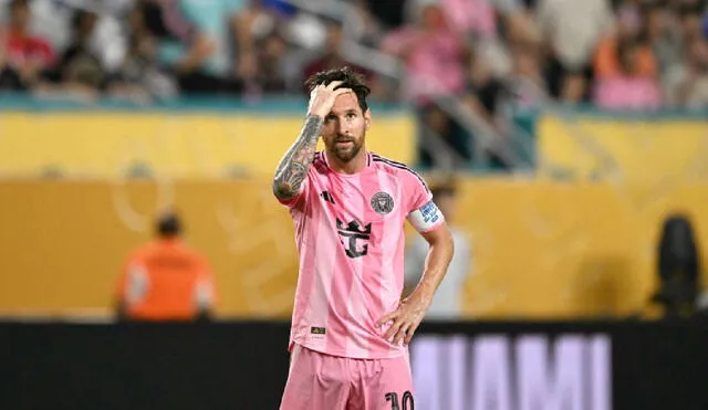 Lionel Messi no pudo anotar ayer ante el Al-Ahly de Egipto. Lionel Messi no pudo anotar ayer ante el Al-Ahly de Egipto.