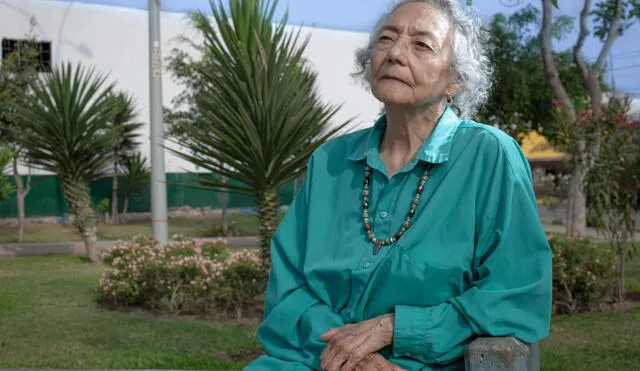 Delfina Paredes, actriz y dramaturga. Delfina Paredes, actriz y dramaturga.