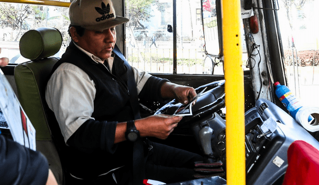 Colectiveros de El Porvenir viven bajo amenazas de muerte por parte de bandas criminales. Foto Referencial/ Andina Colectiveros de El Porvenir viven bajo amenazas de muerte por parte de bandas criminales. Foto Referencial/ Andina