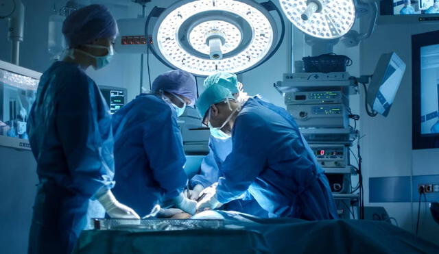 La mujer de 59 años perdió la vida tras recibir un tratamiento erróneo contra el cáncer en España. Foto: composición LR/ X La mujer de 59 años perdió la vida tras recibir un tratamiento erróneo contra el cáncer en España. Foto: composición LR/ X