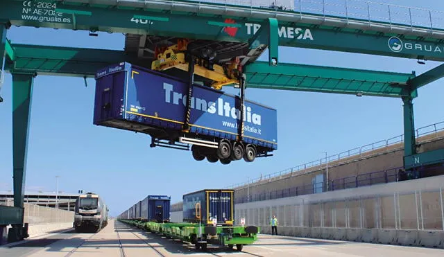 La primera autopista ferroviaria de España impulsa un modelo sostenible con trenes de 750 metros de longitud. Foto: composición LR/ X La primera autopista ferroviaria de España impulsa un modelo sostenible con trenes de 750 metros de longitud. Foto: composición LR/ X