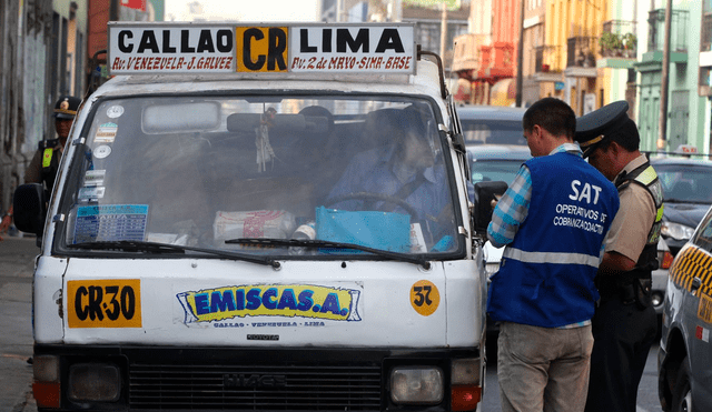 De aprobarse la propuesta, conductores con faltas muy graves acumularían puntos en su licencia de conducir.