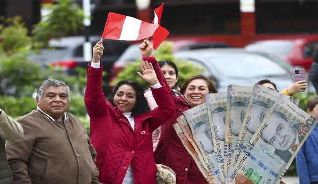 Trabajadores del sector público y privado recibirán aguinaldo y gratificación por Fiestas Patrias 2025. Trabajadores del sector público y privado recibirán aguinaldo y gratificación por Fiestas Patrias 2025.