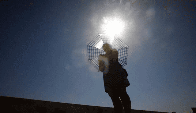 Francia enfrenta temperaturas récord de hasta 41 grados, con alertas rojas en 16 regiones. Foto: AFP Francia enfrenta temperaturas récord de hasta 41 grados, con alertas rojas en 16 regiones. Foto: AFP