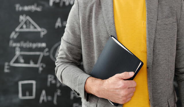 El modelo online destaca por su prestigio y acreditaciones oficiales en el sector educativo. El modelo online destaca por su prestigio y acreditaciones oficiales en el sector educativo.