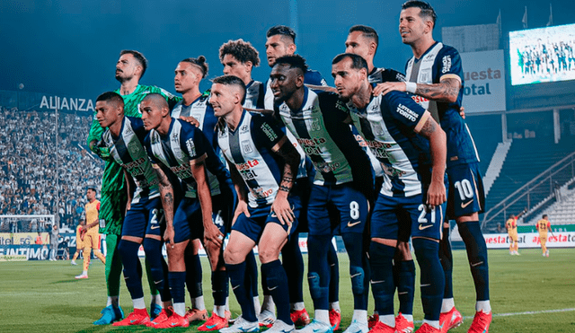 Alianza Lima buscaría mejorar su plantel con Miguel Araujo y Luis Advíncula. Foto:difusión Alianza Lima buscaría mejorar su plantel con Miguel Araujo y Luis Advíncula. Foto:difusión