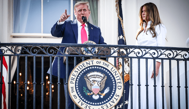 Donald Trump firma la ley One Big Beautiful Bill para recortar Medicaid y financiar deportaciones masivas. Donald Trump firma la ley One Big Beautiful Bill para recortar Medicaid y financiar deportaciones masivas.