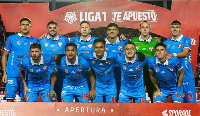 Todo apunta a que su último partido vistiendo la camiseta celeste será contra Universitario. Foto: Deportivo Garcilaso Todo apunta a que su último partido vistiendo la camiseta celeste será contra Universitario. Foto: Deportivo Garcilaso