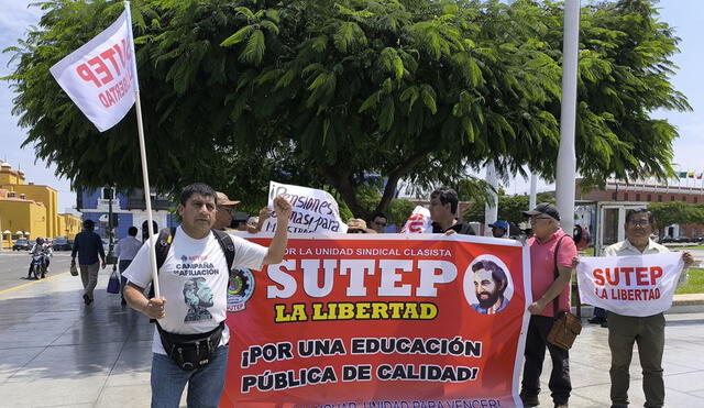 Compleja situación afecta a maestros de zonas rurales de La Libertad. Foto: Sergio Verde - La República. Compleja situación afecta a maestros de zonas rurales de La Libertad. Foto: Sergio Verde - La República.