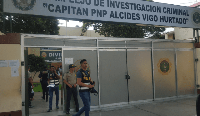 PNP capturó a un padre de familia que tenía material de explotación sexual de su menor hija en su tablet PNP capturó a un padre de familia que tenía material de explotación sexual de su menor hija en su tablet