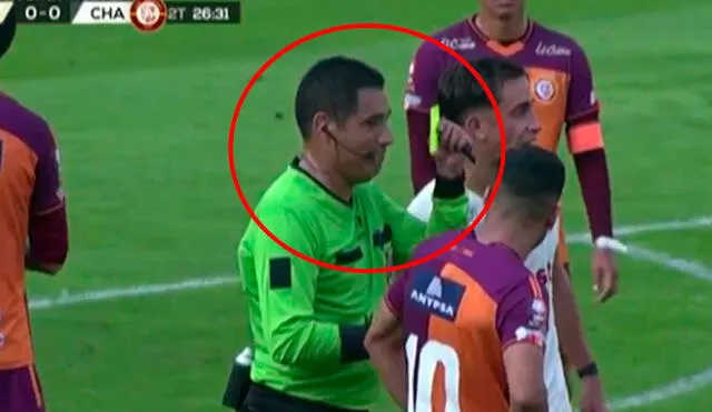 Diego Haro protagonizó una curiosa jugada en el partido entre Universitario vs Los Chankas. Foto: captura/Golperu Diego Haro protagonizó una curiosa jugada en el partido entre Universitario vs Los Chankas. Foto: captura/Golperu