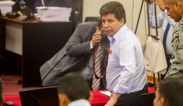 Pedro Castillo alzó su voz de protesta durante juicio por golpe de Estado. Foto: Poder Judicial. Pedro Castillo alzó su voz de protesta durante juicio por golpe de Estado. Foto: Poder Judicial.