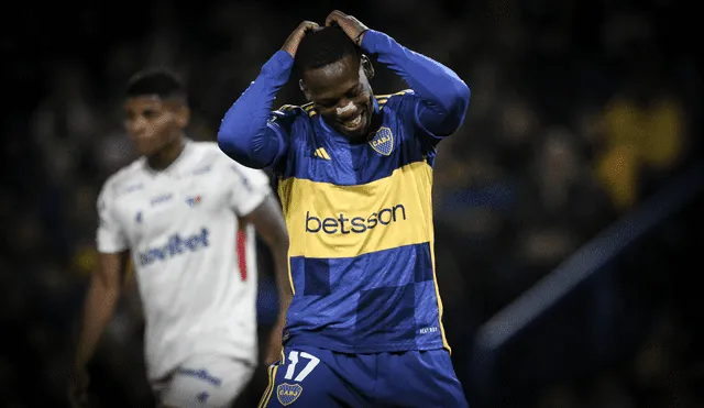 Luis Advíncula es uno de los referentes de Boca Juniors. Foto: AFP
