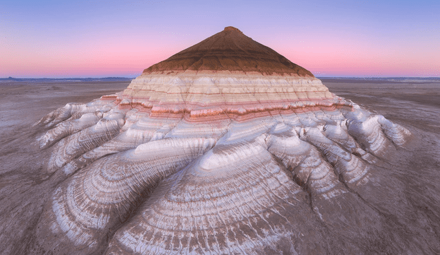 Fósiles marinos hallados en Bokty revelan su origen oceánico mesozoico. Foto: Daniel Kordan