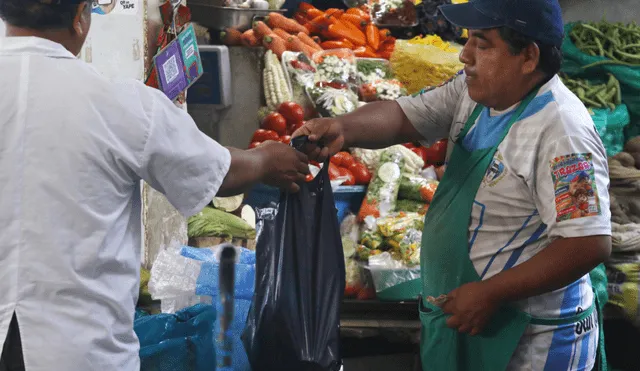 En los días de julio se registró un incremento en los precios. En los días de julio se registró un incremento en los precios.