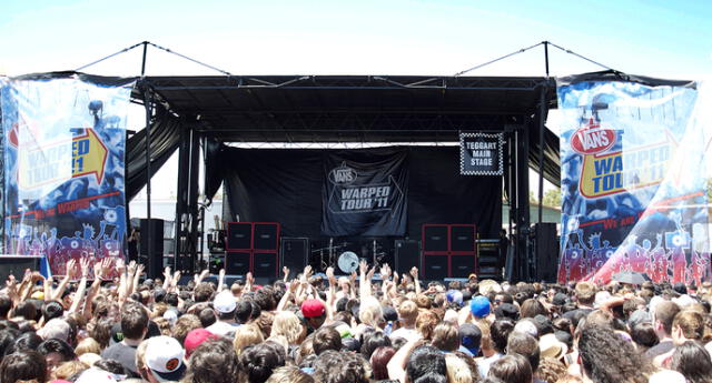 Discover the latest updates on pop-punk bands Simple Plan and Bowling for Soup as they gear up for the Vans Warped Tour 2025. Photo: Mesa/Boogie.