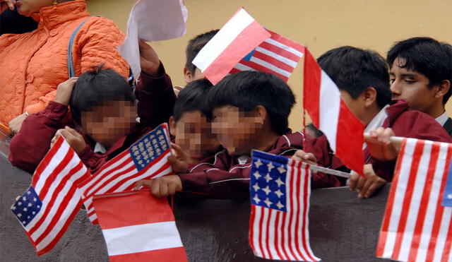 U.S. deportation policies threaten undocumented Peruvian families. Learn about children's rights, legal protections, and how to prepare for possible family separation. Photo: MC2 Steven King.