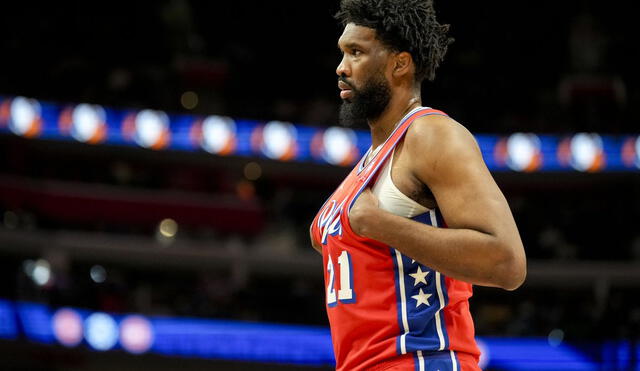Embiid’s knee injury raises 76ers’ playoff concerns. Photo: Liberty Ballers Embiid’s knee injury raises 76ers’ playoff concerns. Photo: Liberty Ballers