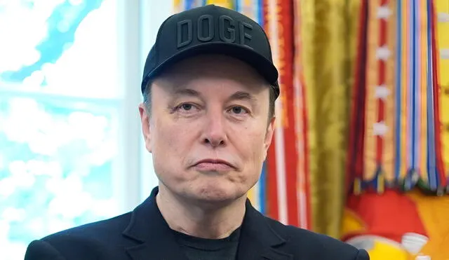 Elon Musk shows a visible black eye during his farewell press conference at the White House, capturing widespread attention. Photo: X