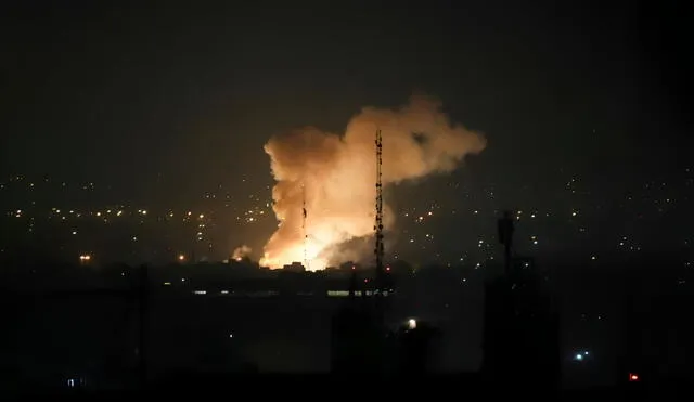 Tehran images show explotions in their city, announced by the Israeli government this Thursday night. Photo: GLR Composition / X Tehran images show explotions in their city, announced by the Israeli government this Thursday night. Photo: GLR Composition / X