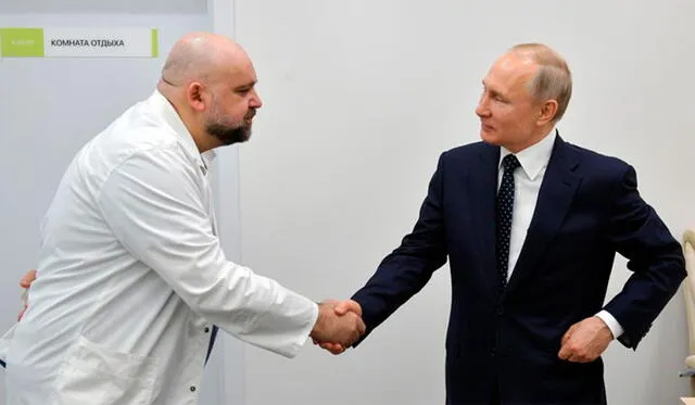 Encuentro entre Putin y Protsenko, médico infectado con el coronavirus. Foto: AP.