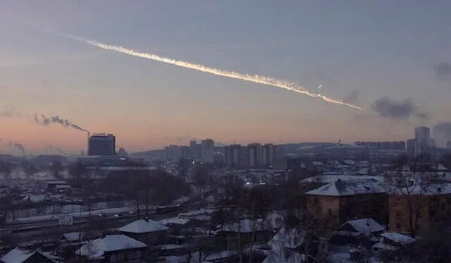 En 2013, el meteorito cayó en Chéliabisnk. Foto: Difusión.